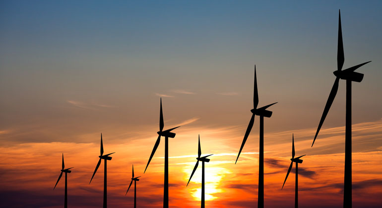 Depositphotos | majaFOTO | Windparks sollen künftig so gebaut werden, dass sie möglichst gut mit dem Stromsystem harmonieren.