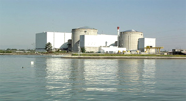 Rémi Stosskopf | Wikimedia Commons - Pannen ohne Ende: Seit Samstagabend stehen beide Reaktoren im AKW Fessenheim still.