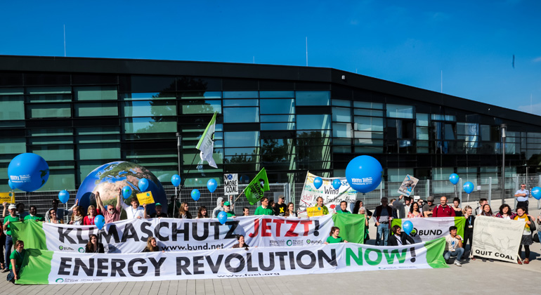 bund.net BUND-Protestaktion bei den Klimaverhandlungen in Bonn.