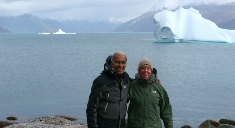 Bigi Alt | Mojib Latif mit Elisabeth Latif in der Arktis.