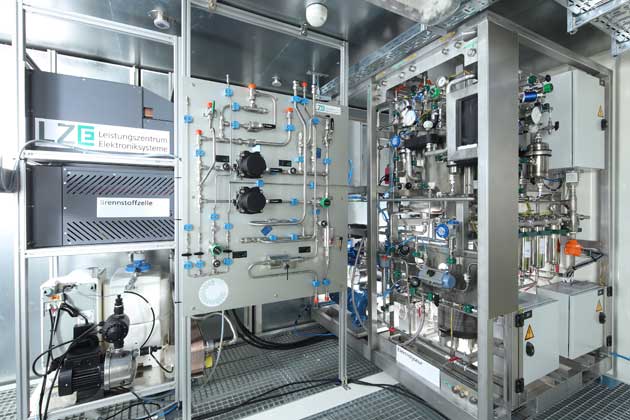 Kurt Fuchs / Fraunhofer IISB | Das Innere des neuartigen Containers ermöglicht die effiziente Verstromung und Produktion von Wasserstoff.