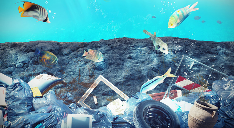 Depositphotos | alphaspirit | Every year, millions of tonnes of plastic debris ends up in the sea – a global environmental problem with ecological consequences.