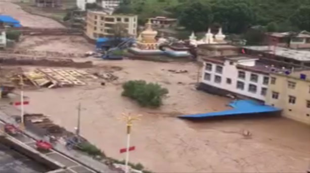 igfm-muenchen.de | Hochwasser im Kreis Jomda, Präfektur Chamdo, TAR