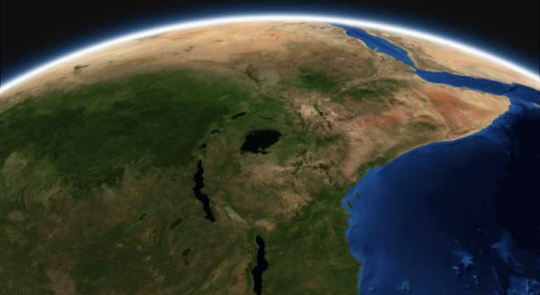gfz-potsdam.de | S. Brune, Nasa WorldWind | Das Ostafrikanische Rift ist derzeit das mächtigste Grabensystem der Erde. Das weltweite Rift-Netzwerk vor 130 und 50 Millionen Jahren war jedoch mehr als fünfmal länger.