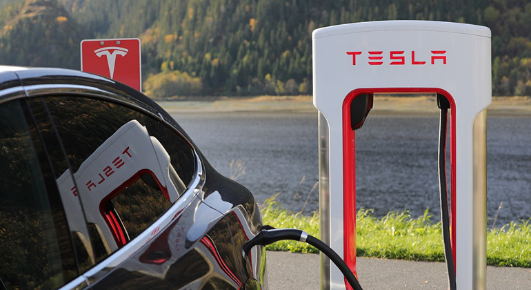 New way to predict when electric cars and home batteries become cost effective