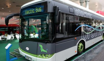 Depositphotos | philipus | Im öffentlichen Nahverkehr ist mit den ersten Elektrobussen die Verkehrswende bereits im Gange.