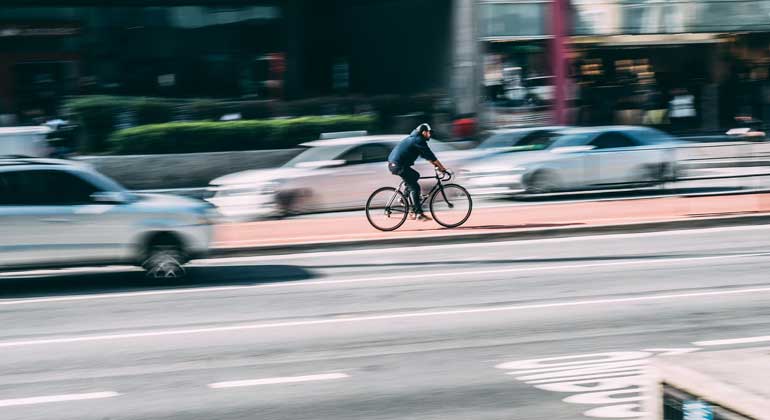 pixabay.com | Pexels | Zur Erreichung des durch das Pariser Klimaabkommen vorgegebenen CO2-Einsparungsziels könne der Radverkehr mehr beitragen, als jede andere diskutierte Einzelmaßnahme, betont der ADFC.