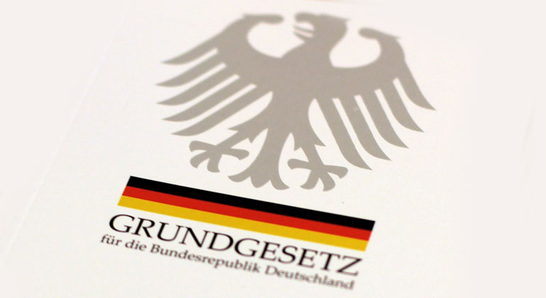 Das Friedensgebot des Grundgesetzes entfalten