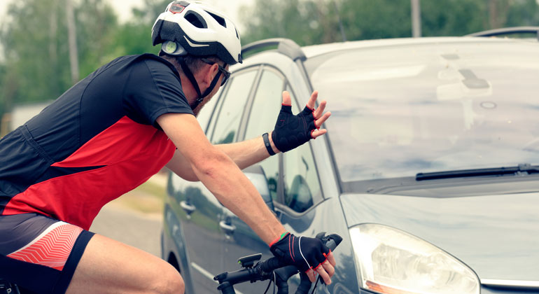 Depositphotos | Amaviael | Je mehr Menschen auf das Fahrrad umsteigen, umso besser können Menschen zukünftig in Städten und Kommunen leben. Mehr Radverkehr bedeutet weniger Autos, weniger Stau und weniger schlechte Luft.