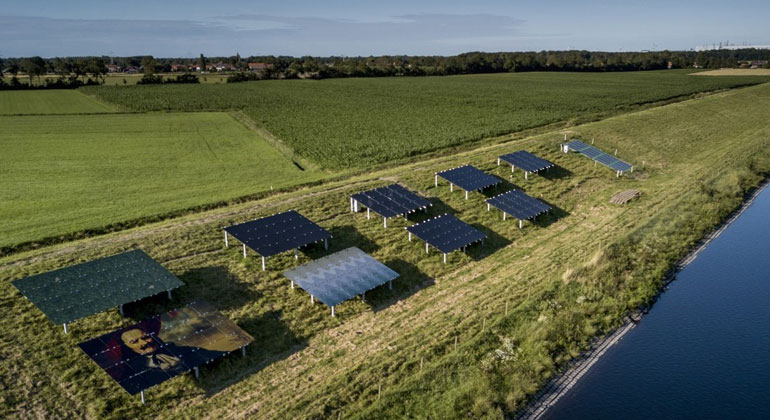 Stowa | Ein Photovoltaik-Pilotprojekt auf einem niederländischen Deich.