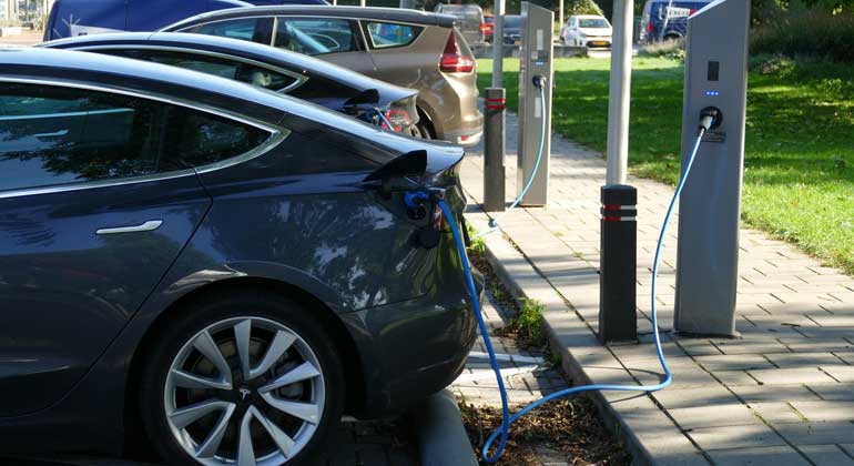 Kaufprämie für reine Elektroautos sinkt auf bis zu 4500 Euro ab 2023
