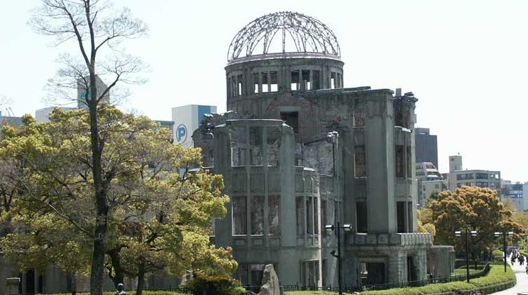 Bigi Alt | Friedensdenkmal in Hiroshima