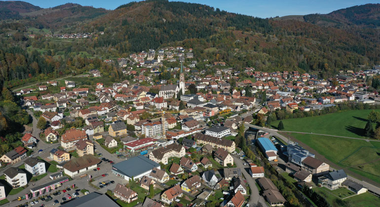 Wärmewende in Schönau im Schwarzwald erreicht mit neuer Heizzentrale einen Meilenstein