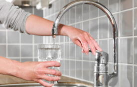 Depositphotos.com | gemenacom | Wasserglas