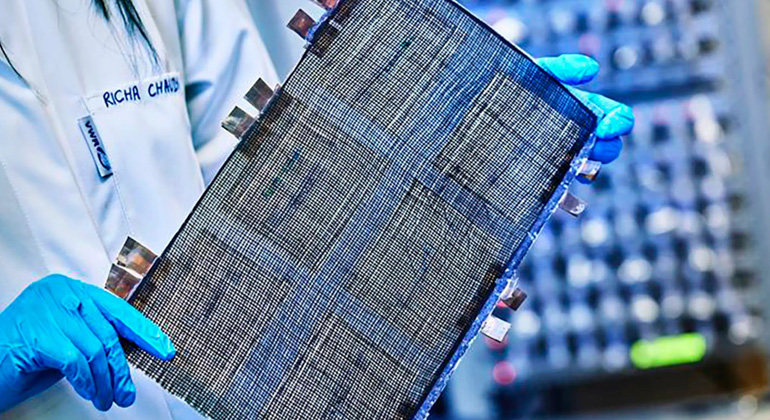 World’s strongest battery paves way for light, energy-efficient vehicles