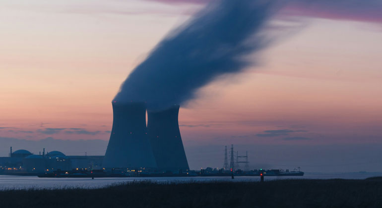 Teure Kernenergie: Die politische Dimension der Kernkraft