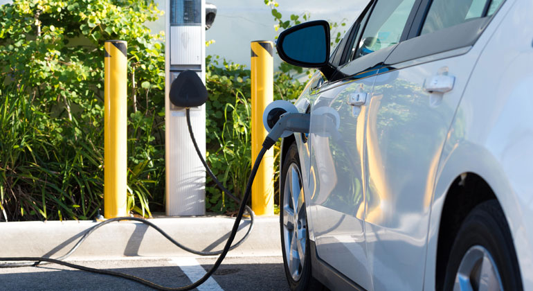Europe set to save 20 million tonnes of CO2 this year thanks to switch to EVs