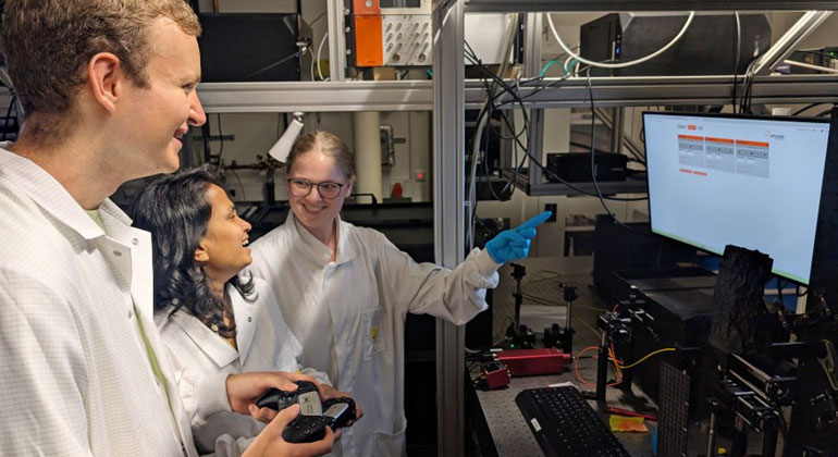 Quantum technology for energy-efficient sensors, storage systems and solar cells